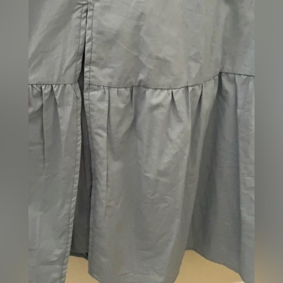 ASTR the Label Light Blue Poplin Puff Sleeve Tiered Midi Dress
NWT size M - Picture 5 of 6